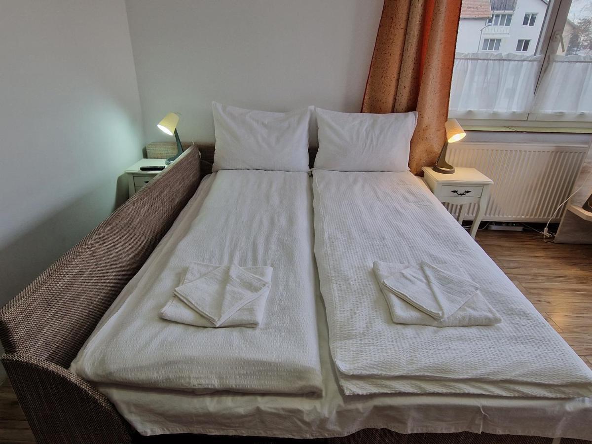 Sepsi Relax Hotel Sfantu Gheorghe  Ngoại thất bức ảnh