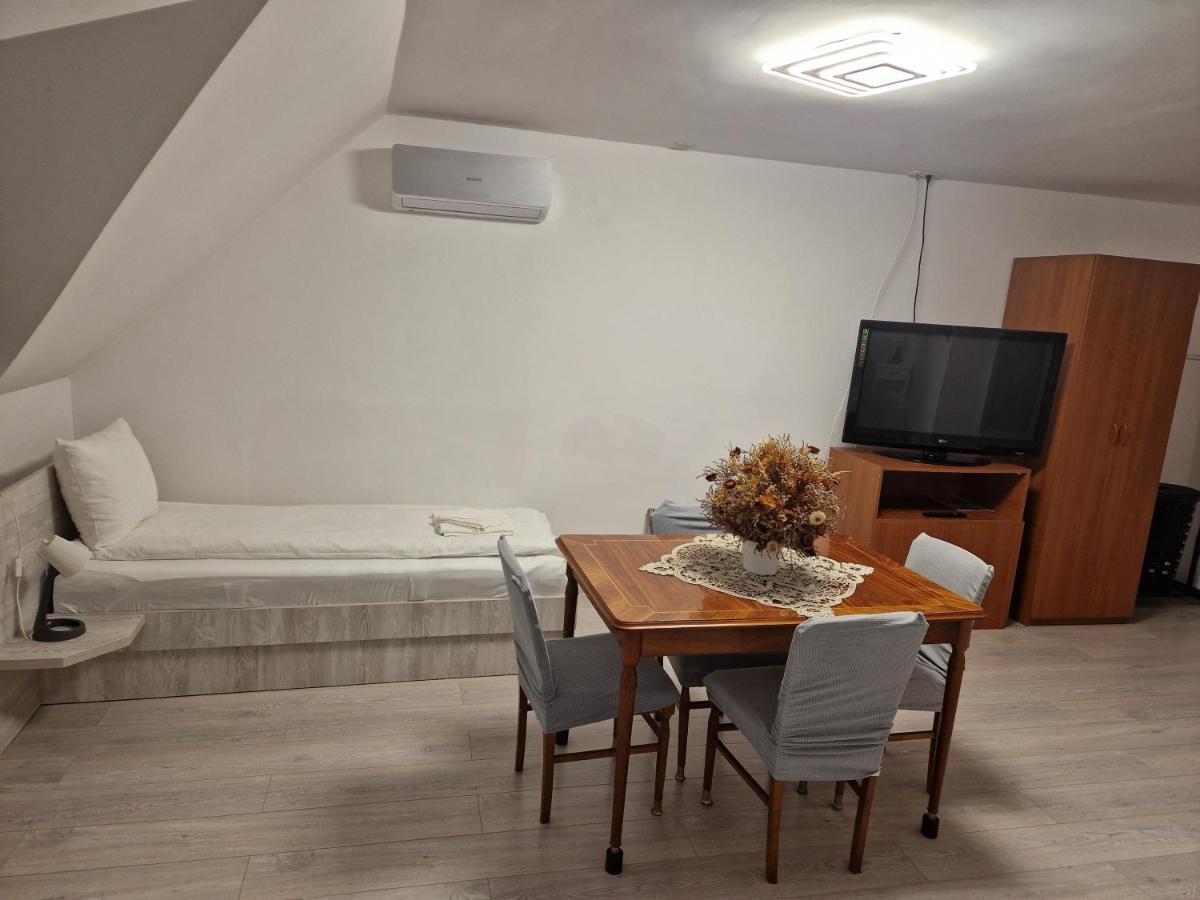 Sepsi Relax Hotel Sfantu Gheorghe  Ngoại thất bức ảnh