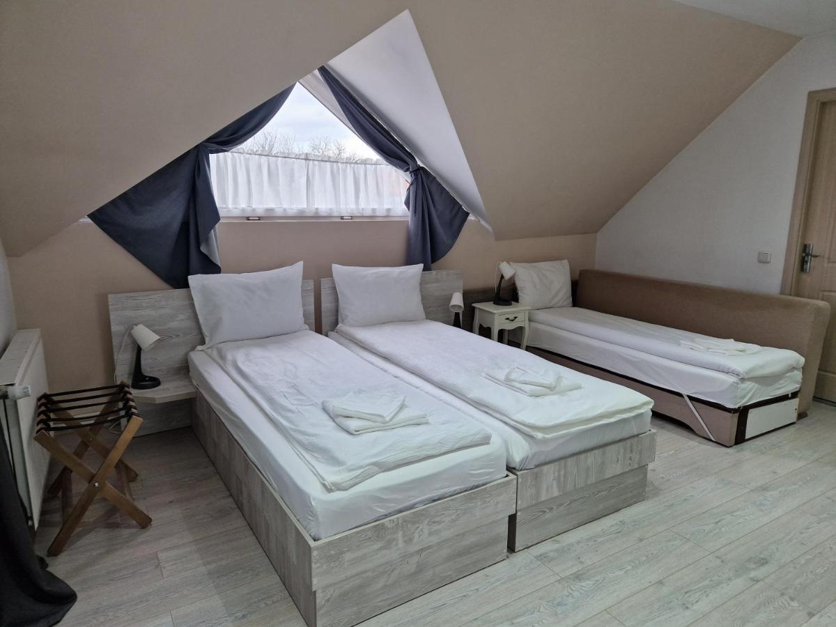 Sepsi Relax Hotel Sfantu Gheorghe  Ngoại thất bức ảnh